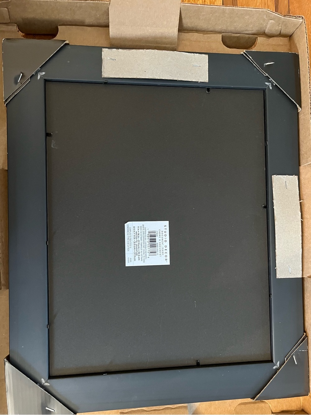Molded Resin Frame - Picture 4 of 5